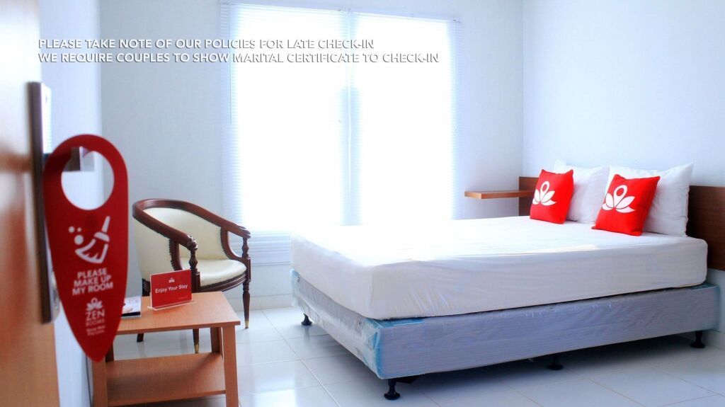 Джакарта: ZEN Rooms Puri Indah Syariah
