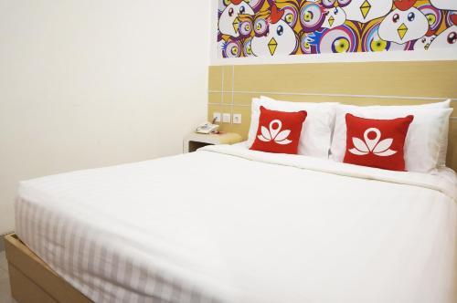 Сурабая: ZenRooms Raya Mastrip