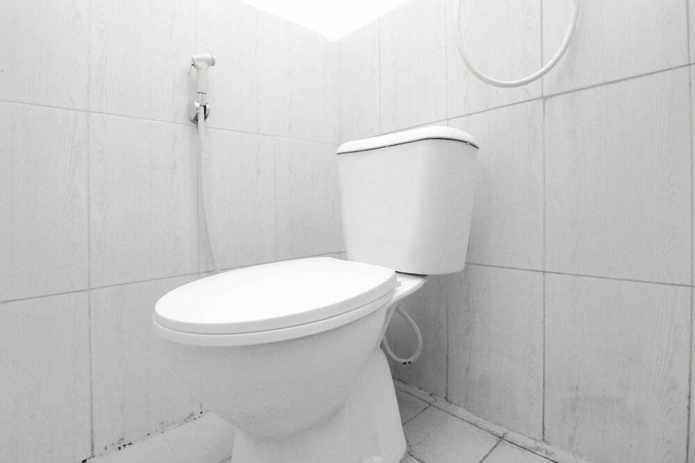 Джакарта: RedDoorz @Duren Tiga Barat