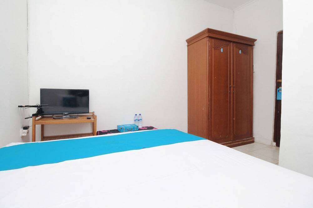 Джакарта: RedDoorz @Duren Tiga Barat
