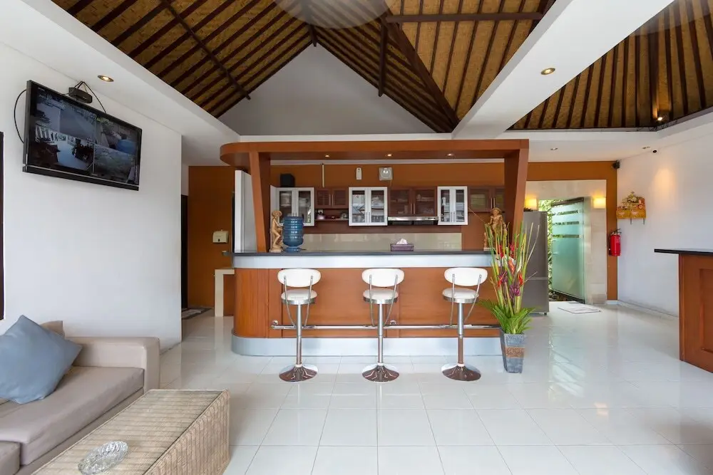 ZEN Rooms Legian Dewi Sri 3 — фото 1