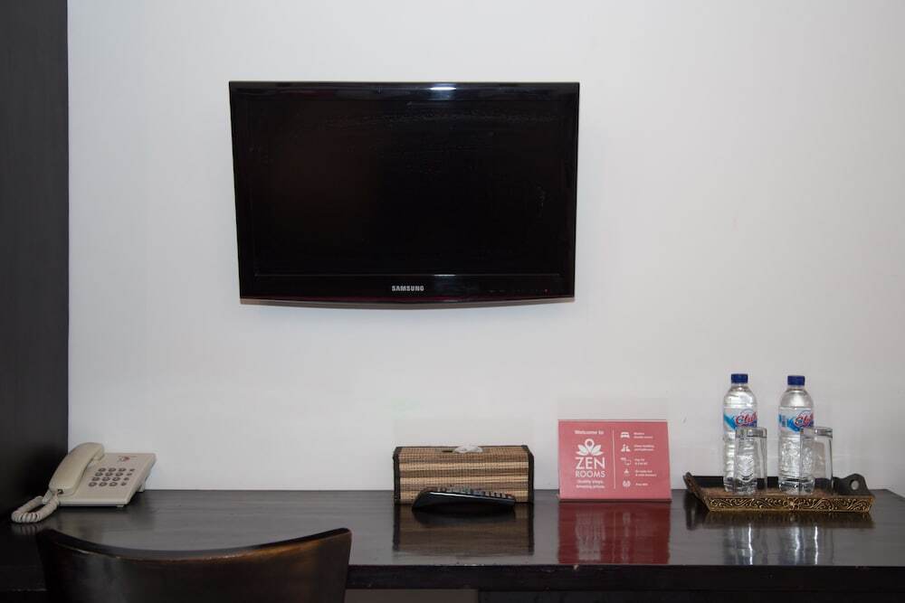 Кута: ZEN Rooms Legian Dewi Sri 3