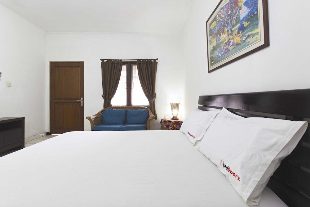 Джакарта: RedDoorz Near TB Simatupang