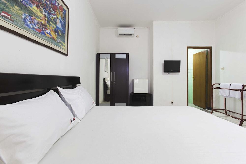 Джакарта: RedDoorz Near TB Simatupang