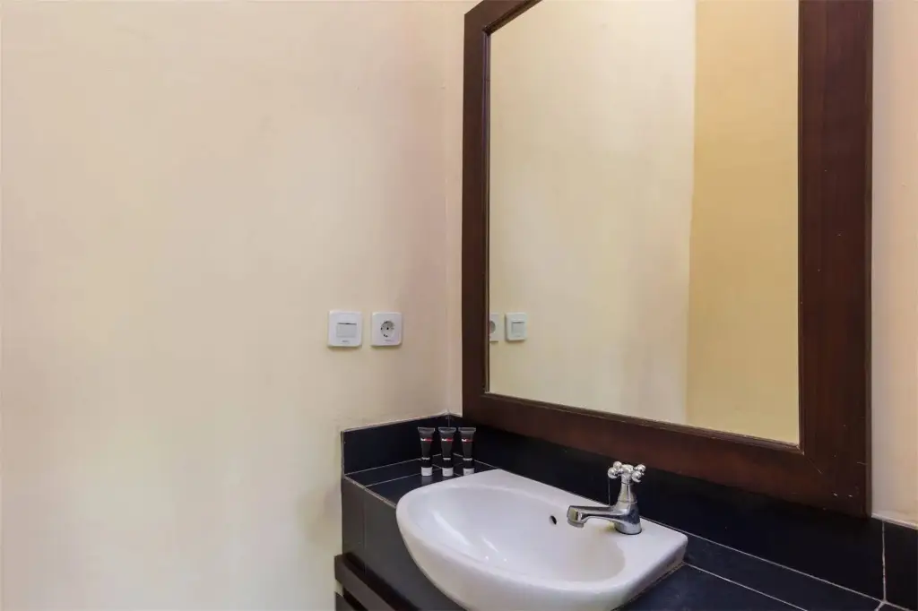 Санур: RedDoorz @ Danau Tamblingan Sanur