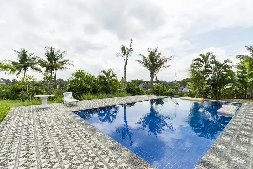 Далунг: RedDoorz @ Pandu Kuta Utara