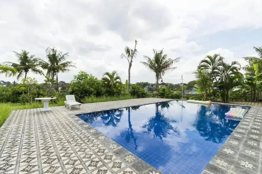 Далунг: RedDoorz @ Pandu Kuta Utara
