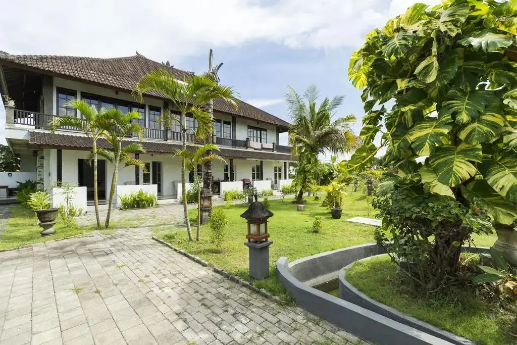 Далунг: RedDoorz @ Pandu Kuta Utara