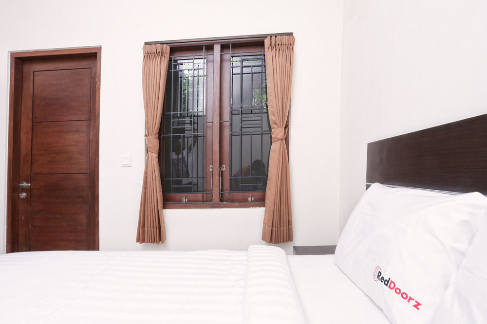 Кута: RedDoorz @ Kubu Anyar 2
