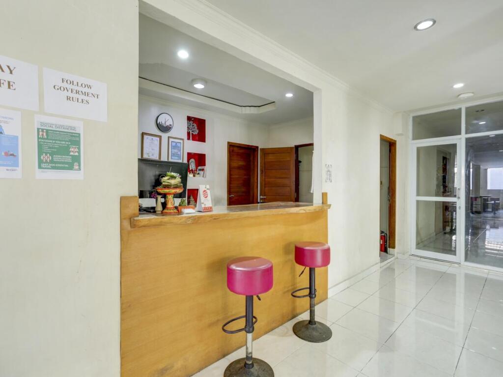 Кута: OYO 3950 The Ratna Hotel