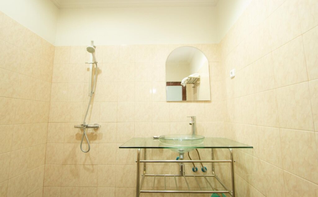 Кута: OYO 3950 The Ratna Hotel