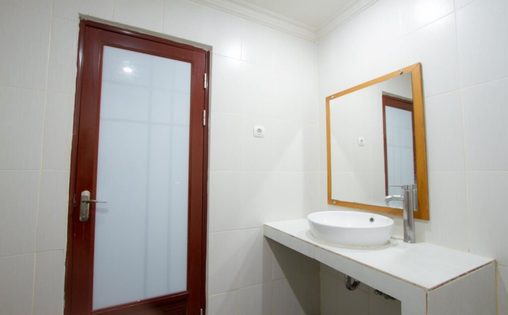 Кута: OYO 3950 The Ratna Hotel