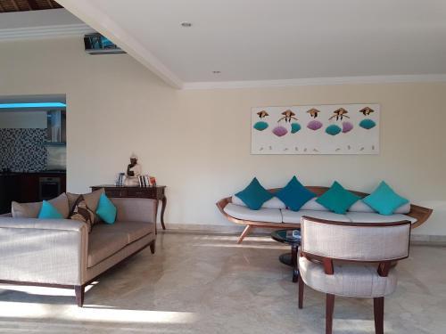 Санур: Lily Luxury Suites
