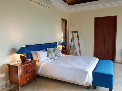 Санур: Lily Luxury Suites