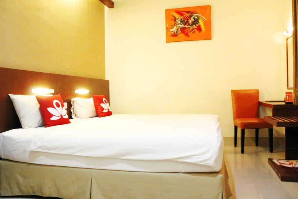 Макассар: ZEN Rooms Lanto Daeng Pasewang