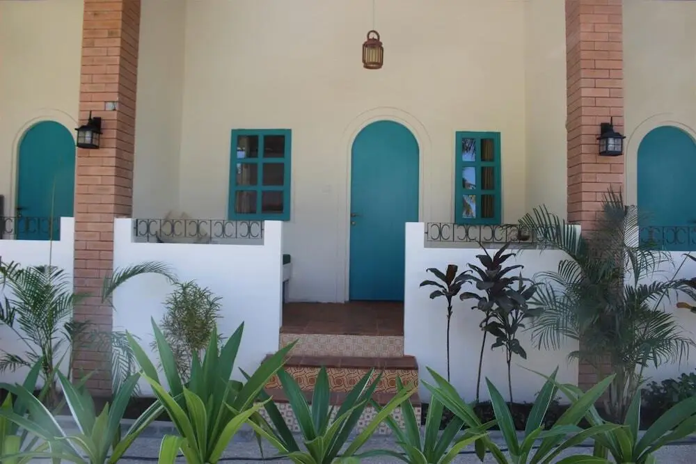 Гили Траванган: White Coconut Cottage