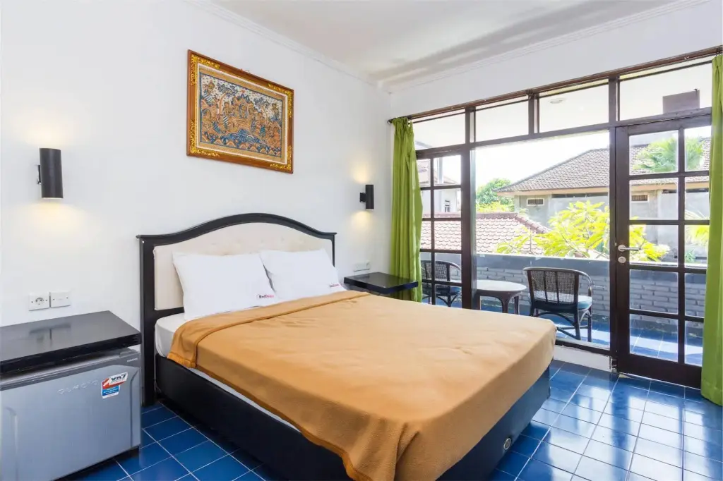 Кута: RedDoorz near Beachwalk Kuta