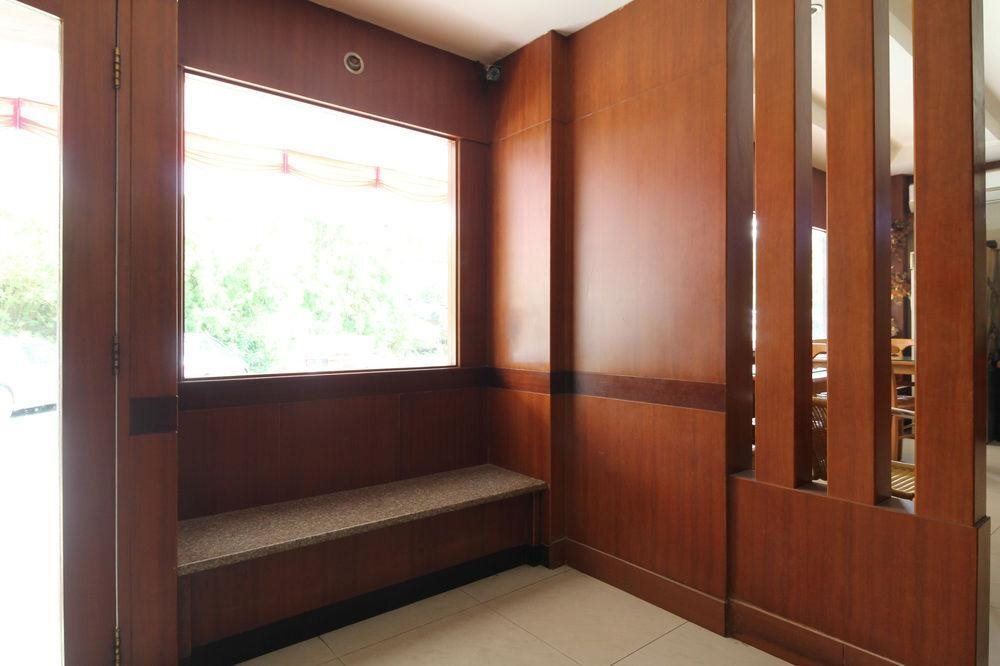 Батам: Leon Inn Nagoya