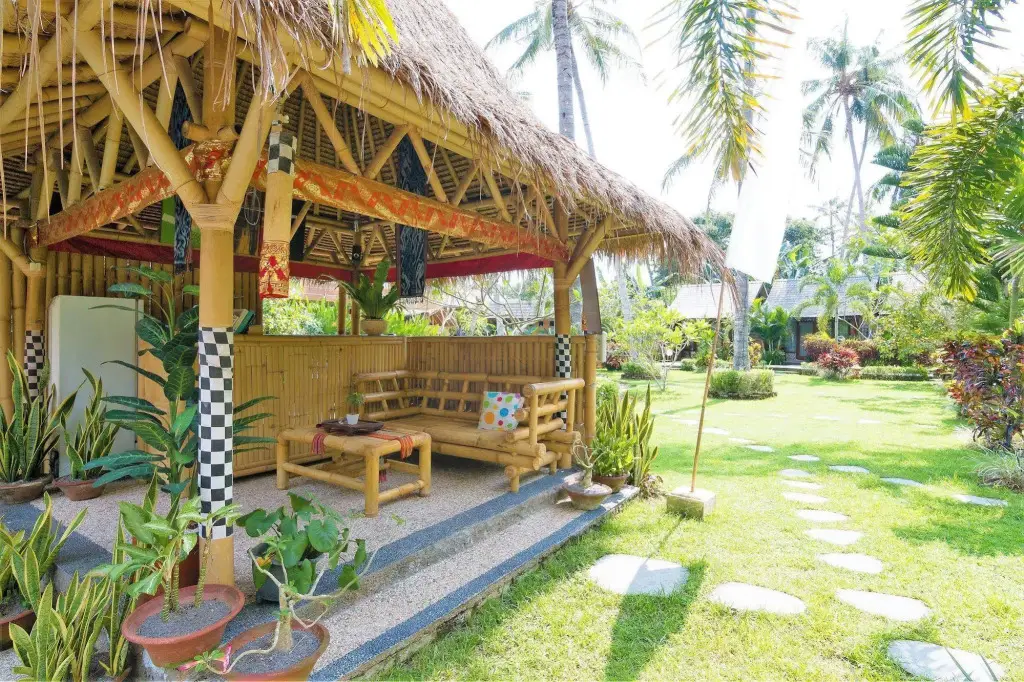 Матарам: ZEN Rooms Lombok Raya Senggigi
