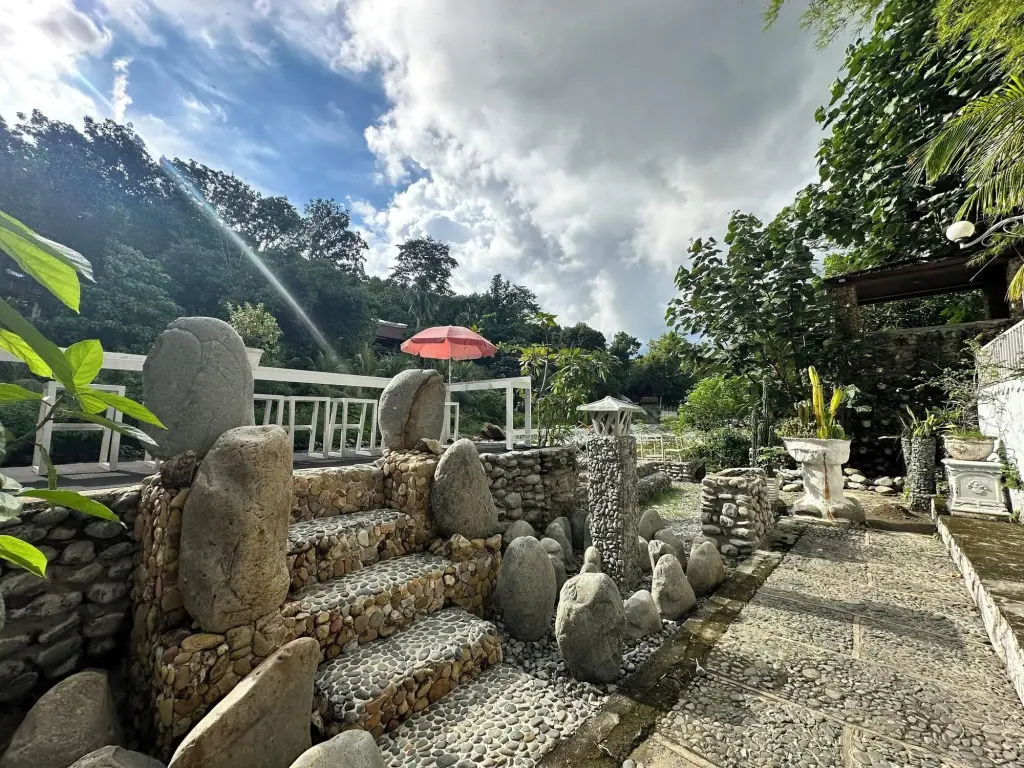 Готонг Ройонг: Heritage Resort Bukit Lawang
