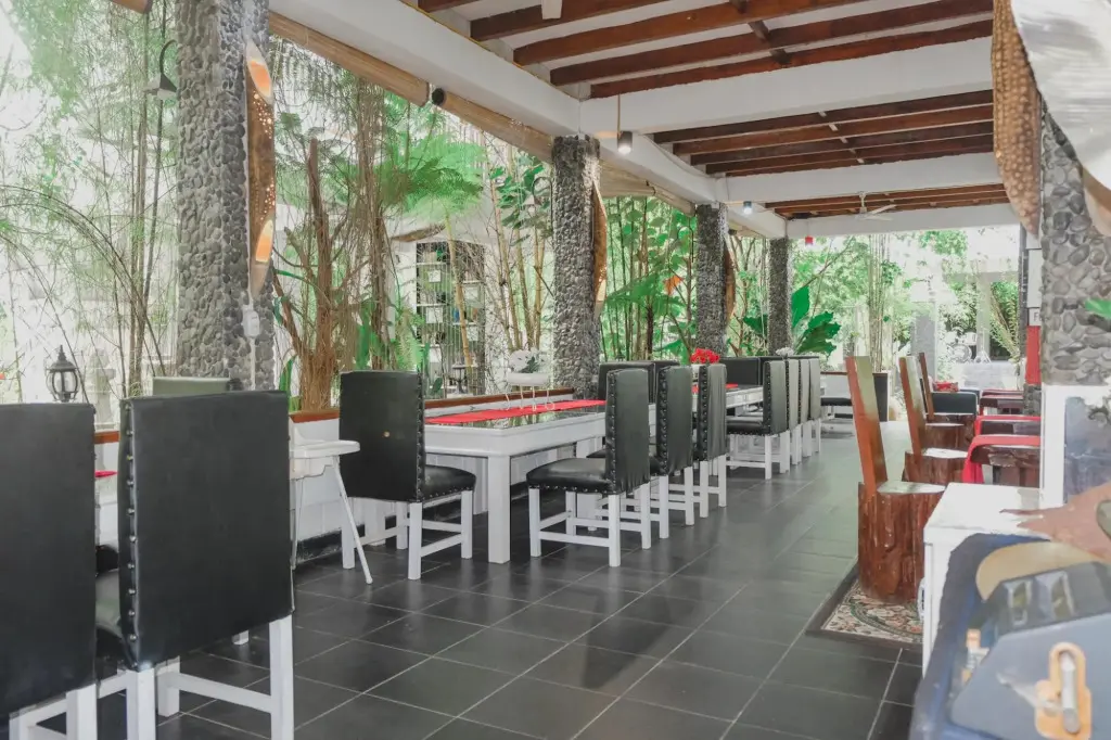 Готонг Ройонг: Heritage Resort Bukit Lawang