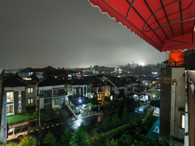Бандунг: Rumah Cipaku Bandung