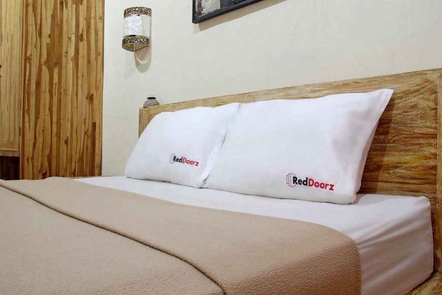 Кута: RedDoorz @ Sriwijaya Legian