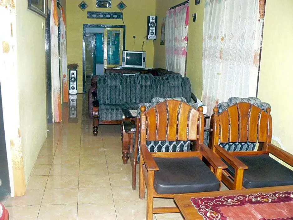 Остров Менджанган: Ijen Adventure Inn