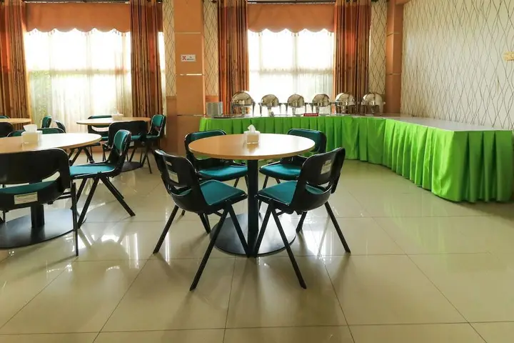 Сидоарджо: GreenSA inn Hotel