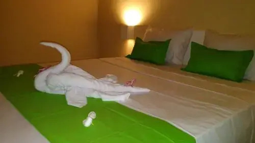 Гили Аир: H&R Guest house