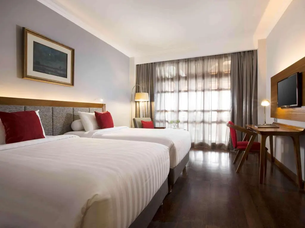Букиттинги: Novotel Bukittinggi