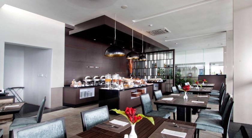 Luwuk: Aston Luwuk Hotel and Conference Center