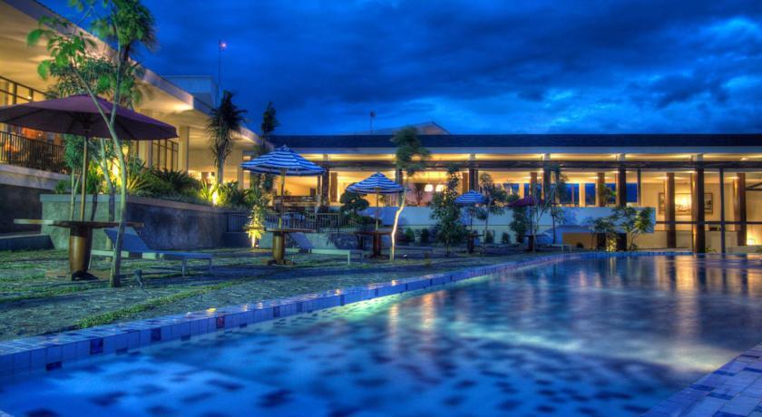 Luwuk: Aston Luwuk Hotel and Conference Center