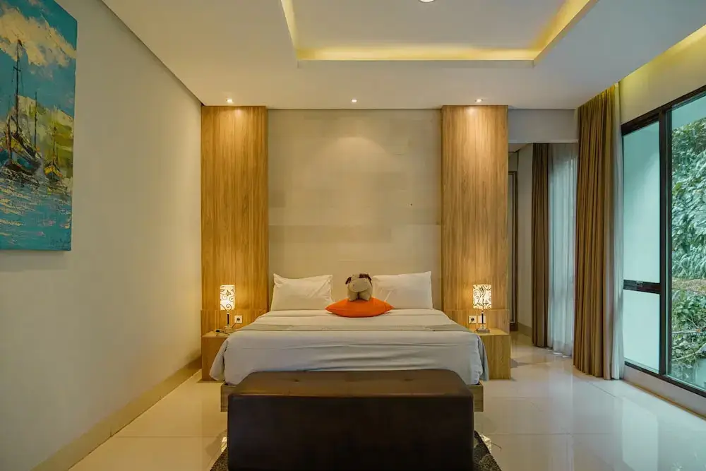 Бандунг: Ohara City View 5BR Villa Heated Pool and Billiard
