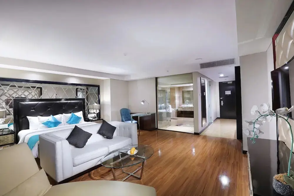 The Gambir Anom Hotel Resort & Convention — фото 1