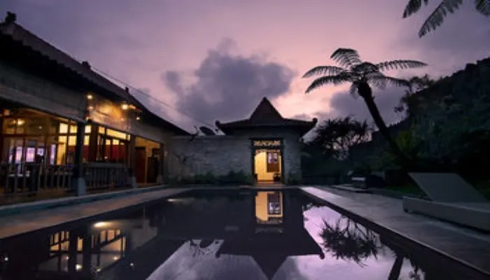 Бату: Villa Mulyono