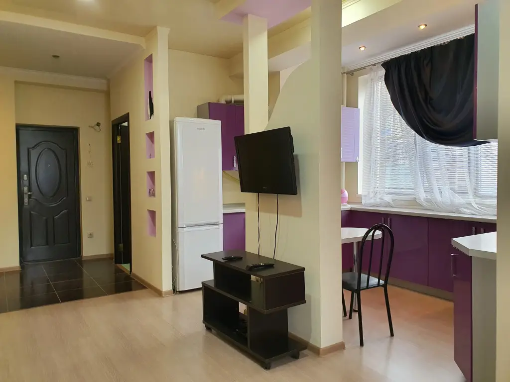 Сочи: Апартаменты Студия на Полтавской 21д от HomeHotelSochi