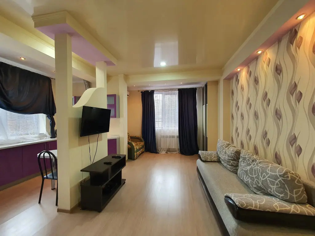 Апартаменты Студия на Полтавской 21д от HomeHotelSochi — фото 1