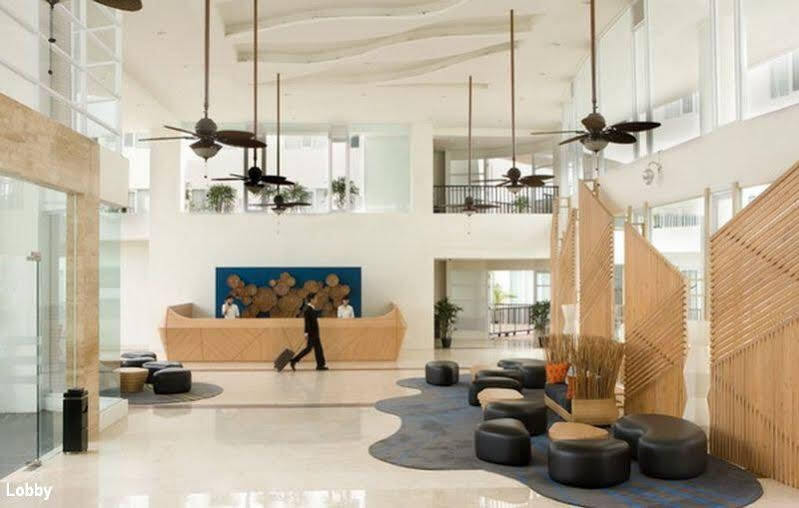 Hotel Santika Bangka — фото 1