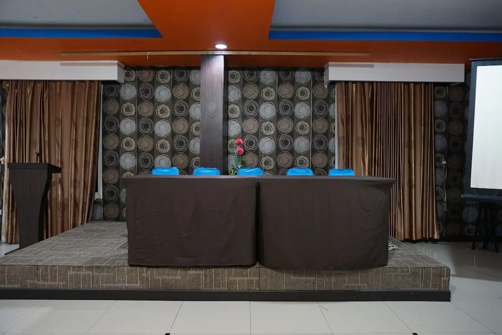 Пеканбару: OYO 1161 Stefani City Hotel
