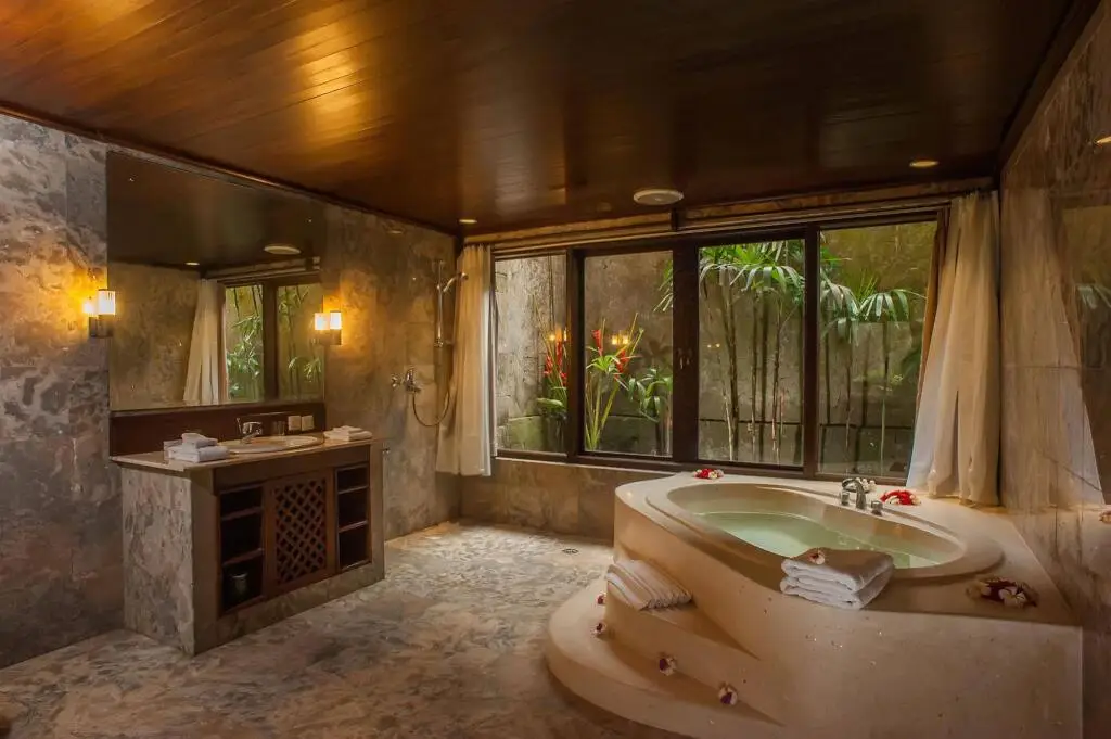 Себату: The Kampung Resort Ubud
