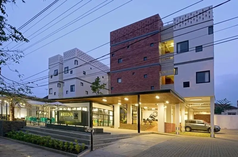 De Wahyu Hotel — фото 1