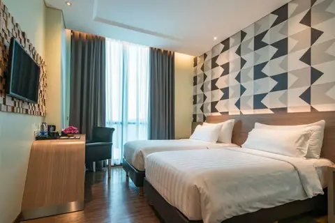 Luminor Hotel Pecenongan Jakarta by WH — фото 1
