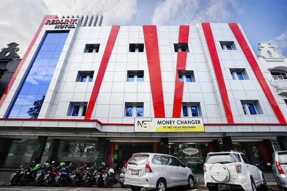 ZEN Rooms Near Mitra Raya — фото 1
