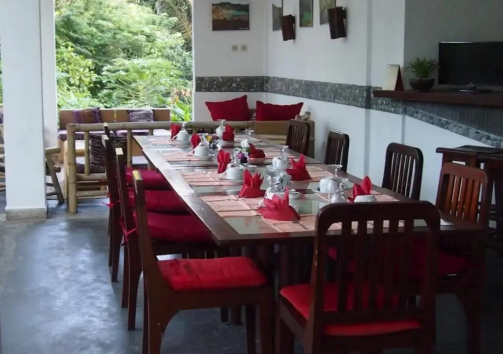 Энде: Kelimutu Crater Lakes Ecolodge