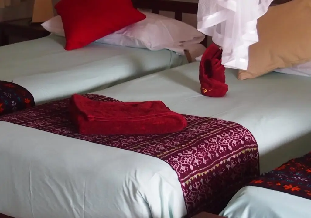 Энде: Kelimutu Crater Lakes Ecolodge