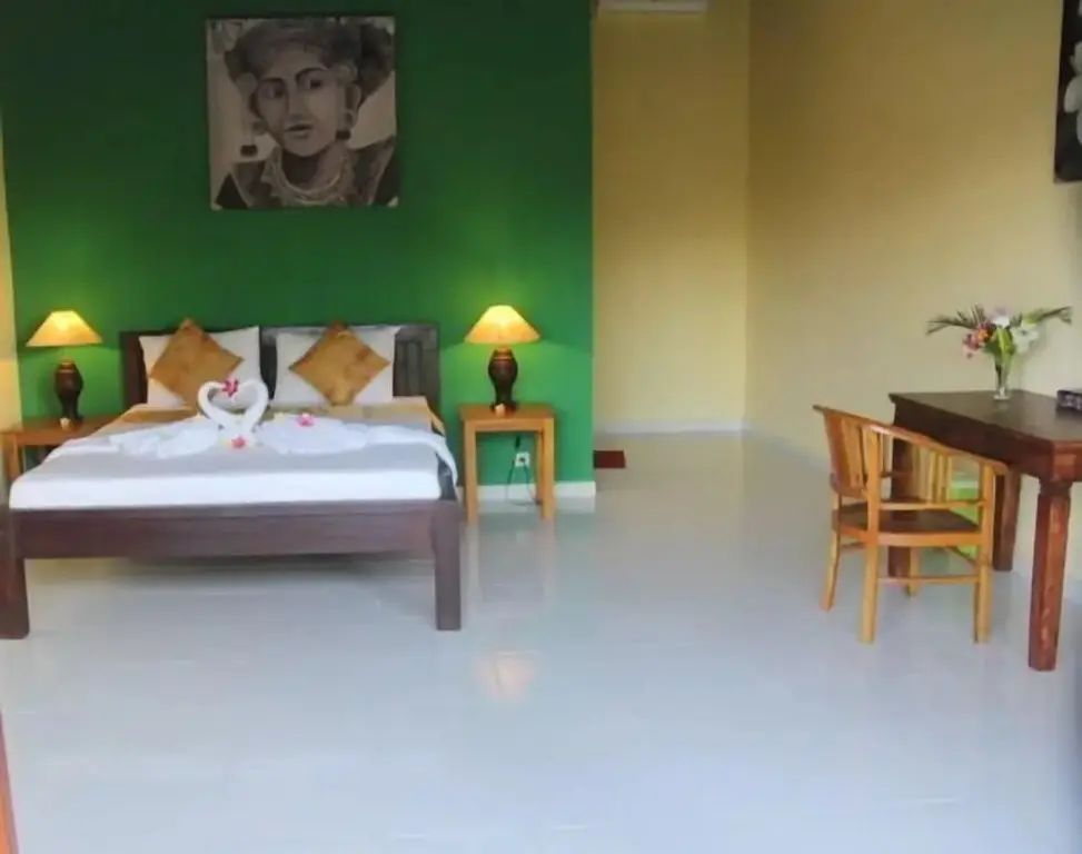 Туламбен: Segara Tegeh - Hostel