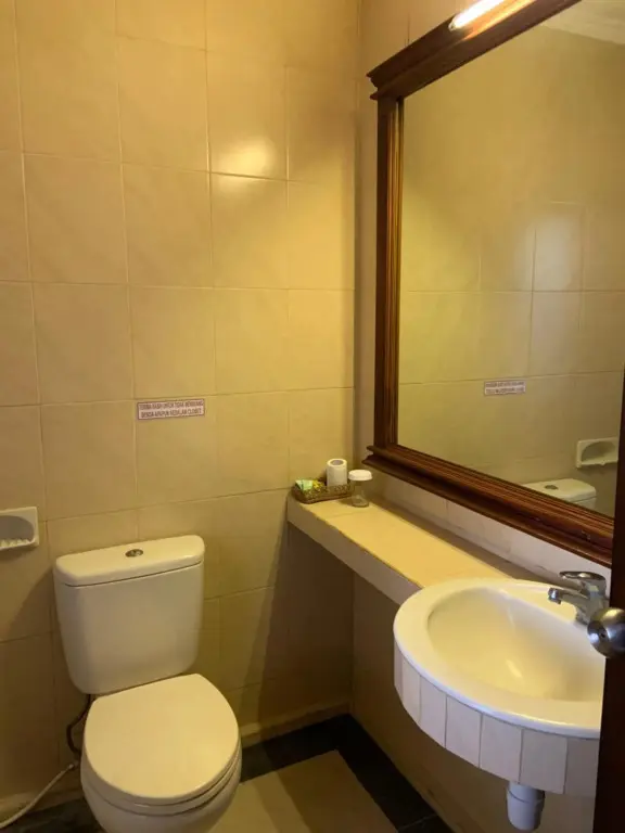 Денпасар: Nirwana Hotel Suites