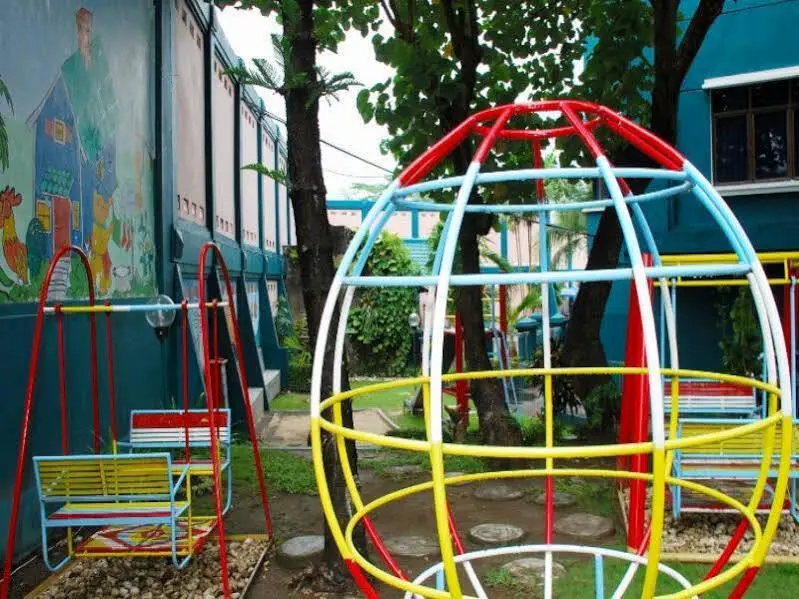 Депок: Sejahtera Family and Apartment