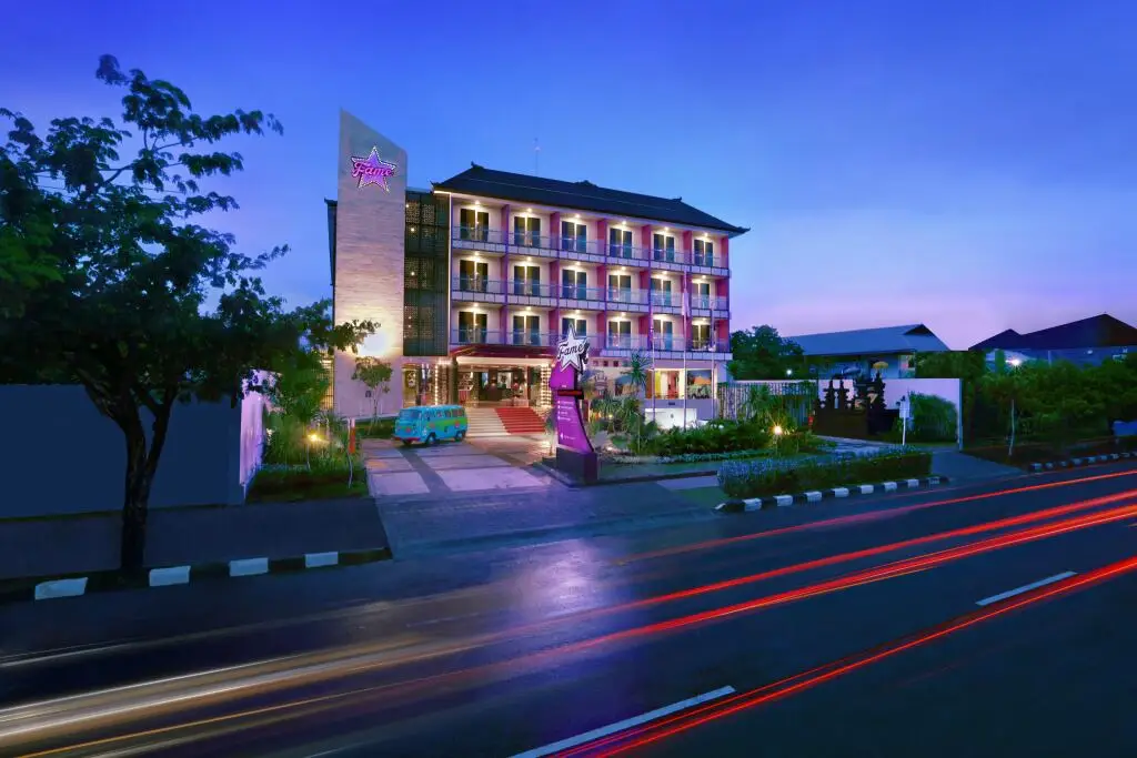 Fame Hotel Sunset Road Kuta — фото 1